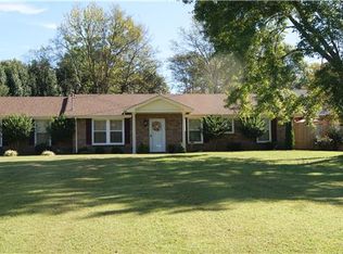 110 Trousdale Dr, Hendersonville, TN 37075