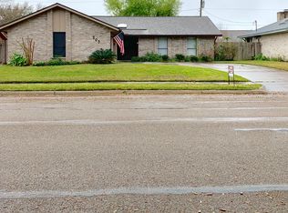 205 Paisano Dr, Victoria, TX 77904