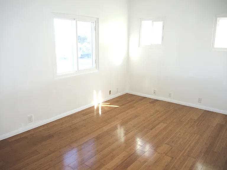 1016 E La Palma Dr — Photo 7