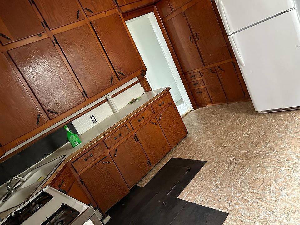 1st image of 56 N Broad St #1