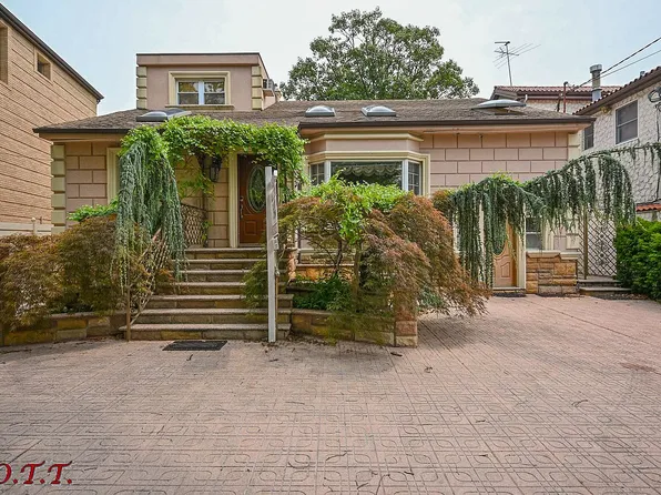 47 Gaylord Dr N, Brooklyn, NY 11234