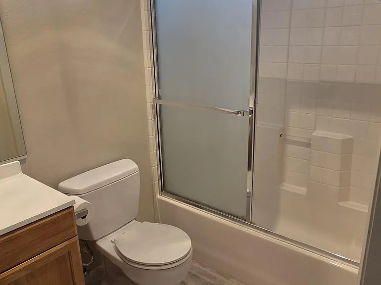 4501 Cedros Ave #237 — Photo 13