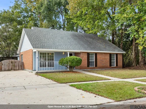 7808 Bayou Fountain Ave, Baton Rouge, LA 70820