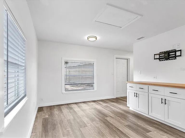 6008 N Tampa St #2 — Photo 13