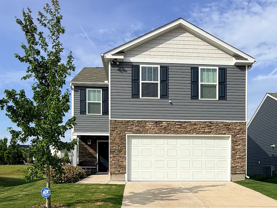 1509 Martingale Way