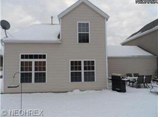 65 Eastpointe Dr, Tallmadge, OH 44278