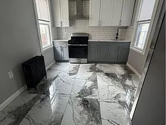 3rd image of 86 Irving St APT 1