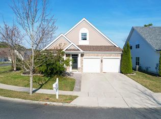 221 Ivy Rd, Egg Harbor Township, NJ 08234