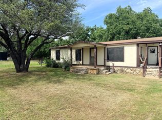8823 Mid Haven Cir, Granbury, TX 76048