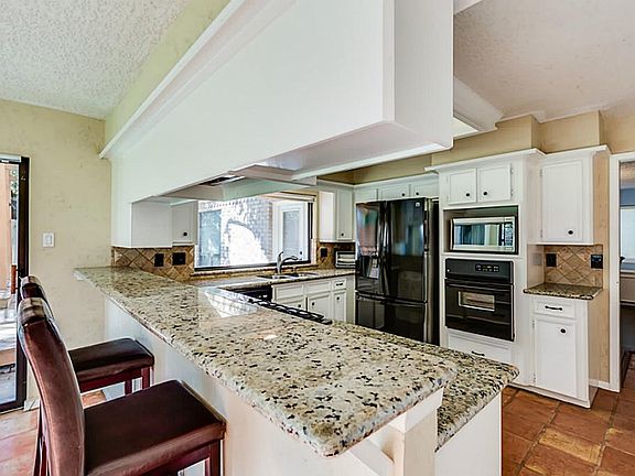 4th image of 12403 Ella Lee Ln