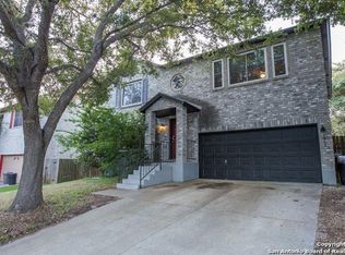 7307 Avery Rd, Live Oak, TX 78233