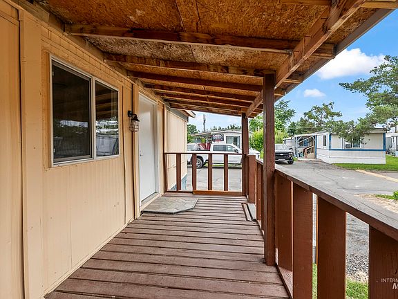 3rd image of 16581 N White Pine St #102