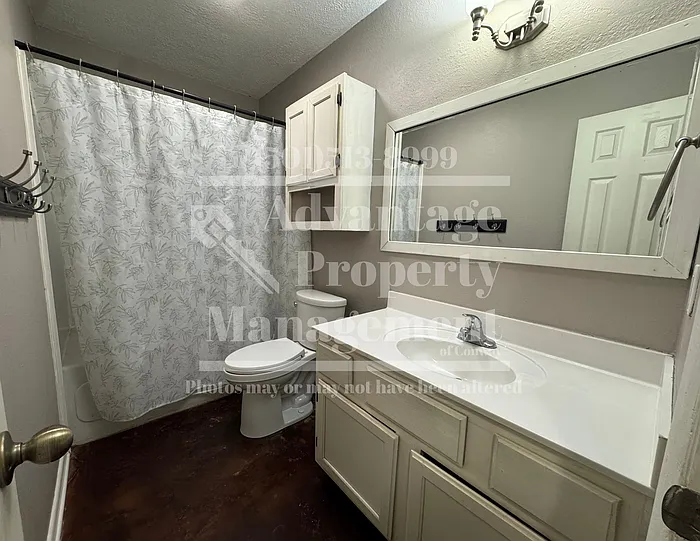 10 Towering Oaks Dr — Photo 8