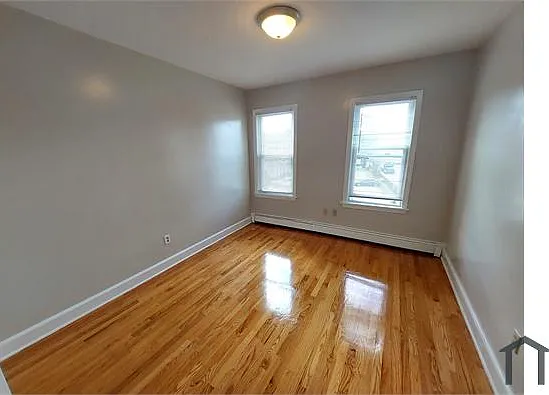 782 Morton St #3 — Photo 10