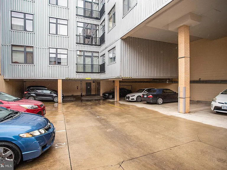 1435 Chapin St NW #206 — Photo 17