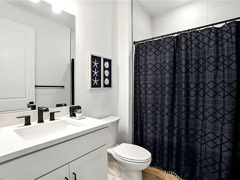 18282 Parksville Dr — Photo 23