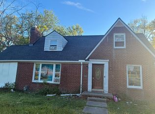 20600 Moross Rd, Grosse Pointe, MI 48224