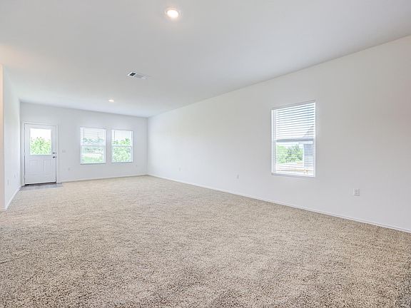 5th image of 2620 Shimsham Dr