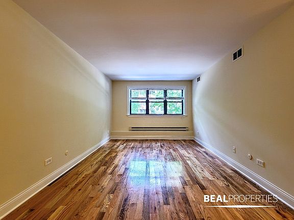 2nd image of 555 W Arlington Pl APT 201