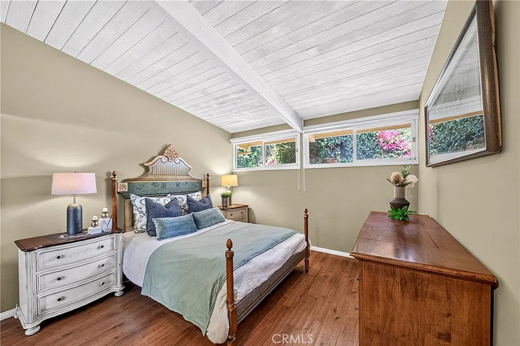 3 bed, 3005 sqft, $5,000 — Photo 3