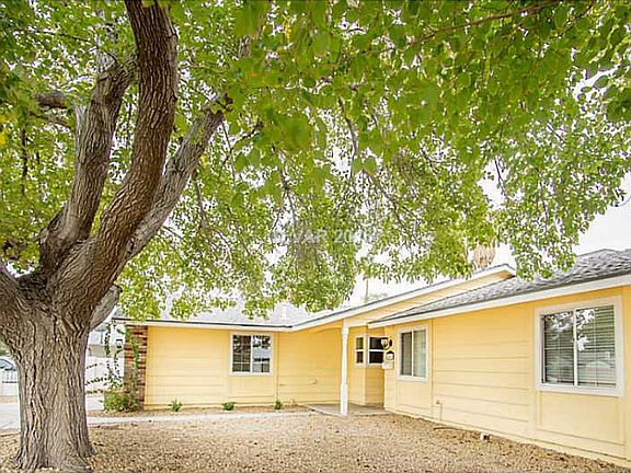 4th image of 4261 Greenhill Dr