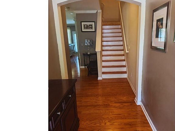 3rd image of 3068 Momerath Ct