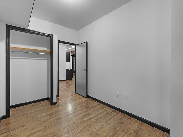 346 E 13th St #4 — Photo 13