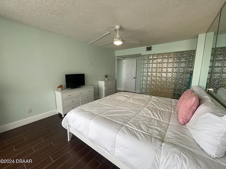 2900 N Atlantic Ave #702 — Photo 31
