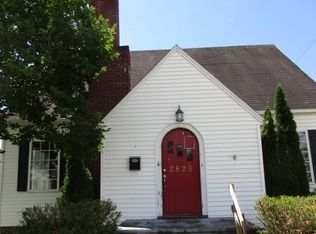 2828 S 29th St, Ashland, KY 41102