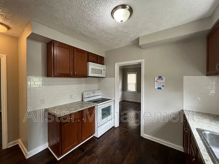 3690 Washington Blvd — Photo 54