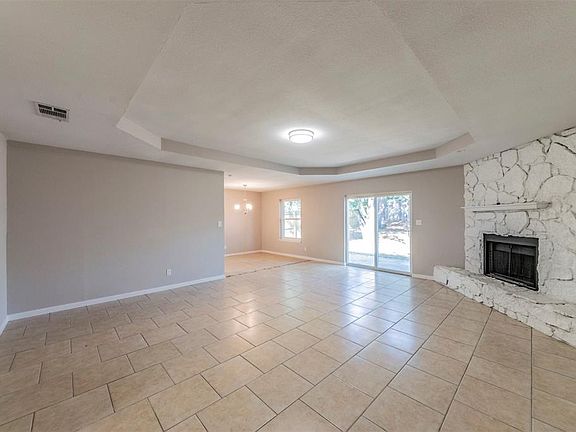 3rd image of 4115 Gentle Springs Dr