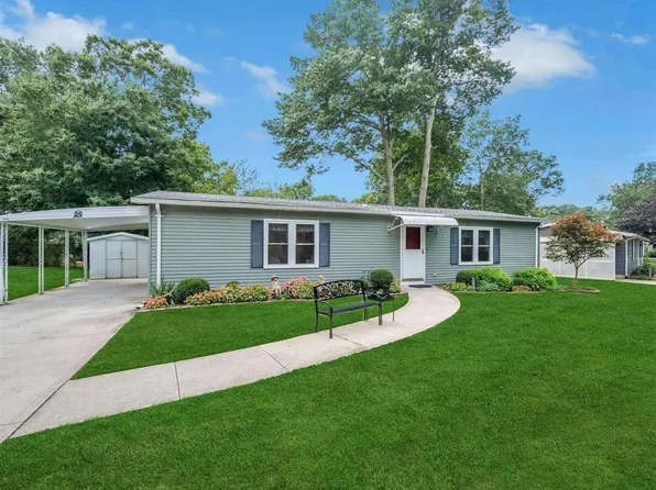 1407-67 Middle Road #67, Calverton, NY 11933