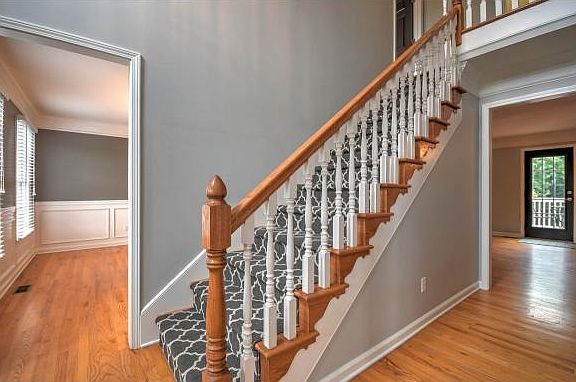 2nd image of 292 Southridge Dr