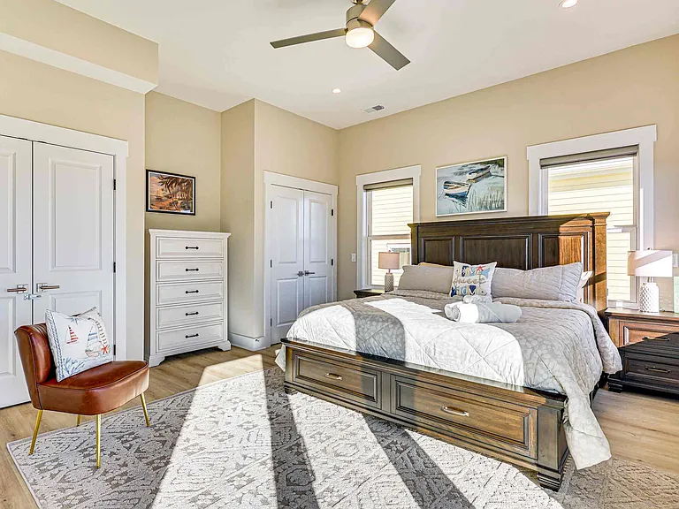 211 Annie Dr — Photo 23