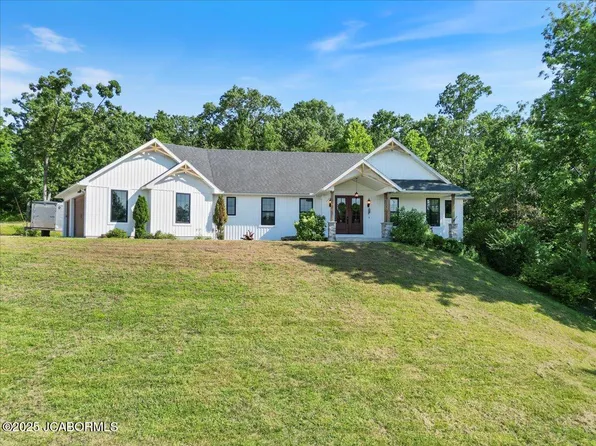 105 Oak Hill Rd, Eldon, MO 65026