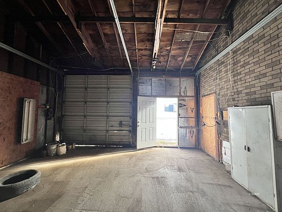 3rd image of North St