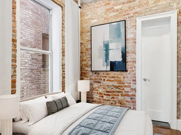 119 Christopher Street image 7 of 21