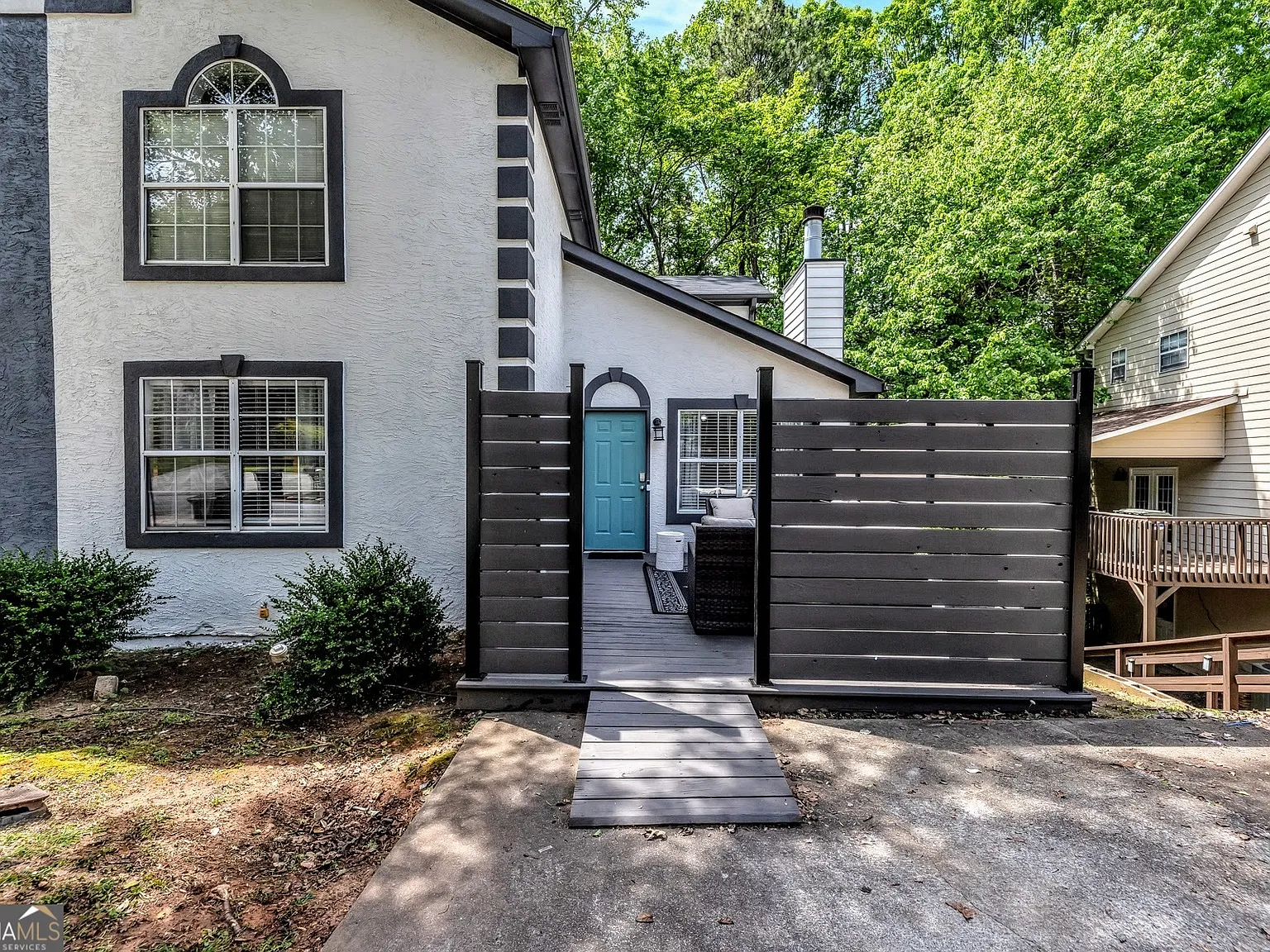 3 bed, 3.0 bath, 1608 sqft, $4,400 — Photo 4