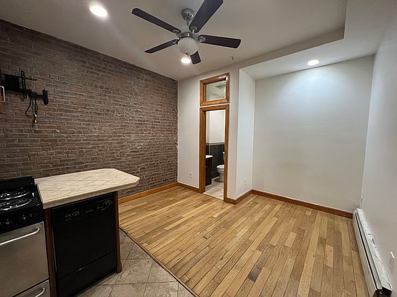 3rd image of 155 W 83rd St #1
