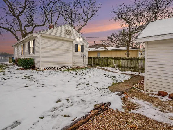 522 Garfield St, Osceola, IN 46561