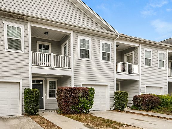 2nd image of 34 Rivers Point Row #D