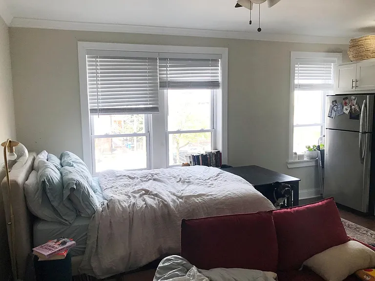 3345 N Marshfield Ave #405 — Photo 5