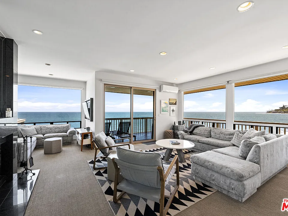 26172 Pacific Coast Hwy