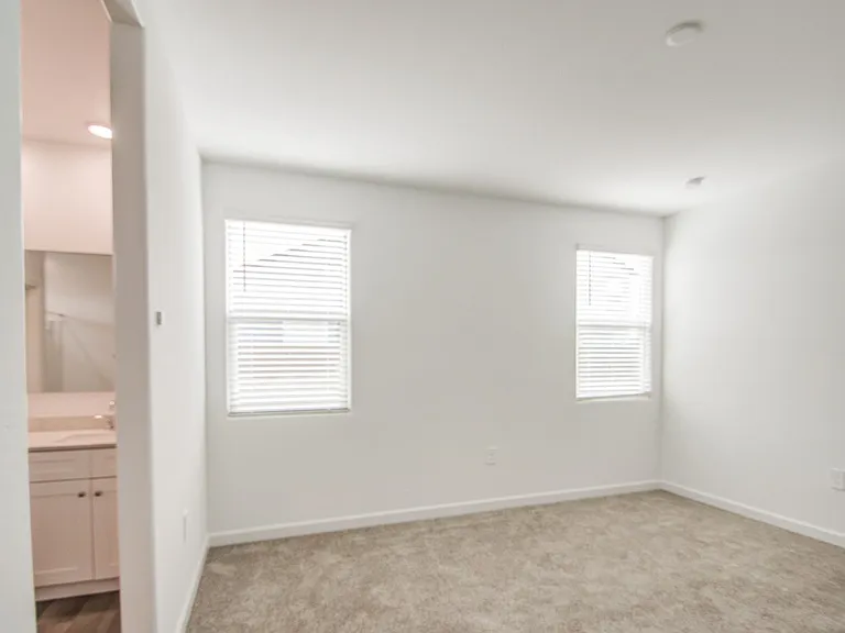 1749 W Stealth Ave — Photo 12