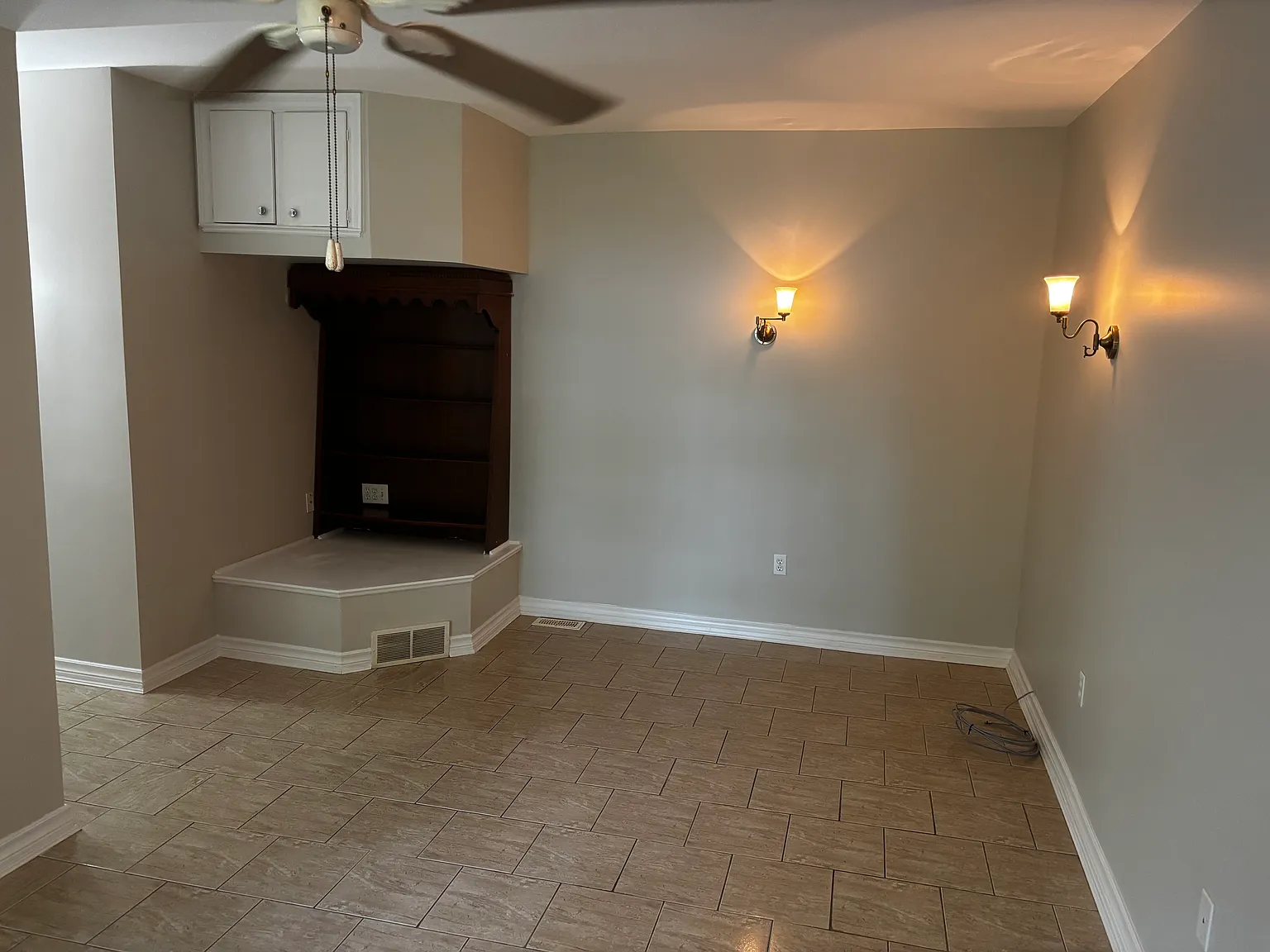 1 bed, 800 sqft, $1,350 — Photo 4