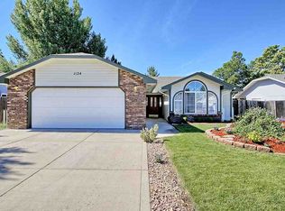 1124 Aquarius Ave, Fruita, CO 81521