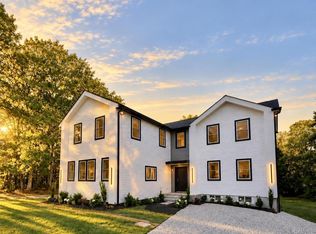 60 Bushy Hill Rd, Ivoryton, CT 06442