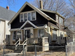 2422 N 45th St, Milwaukee, WI