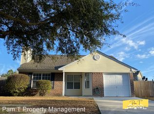 202 Finn Cir, Savannah, GA 31419