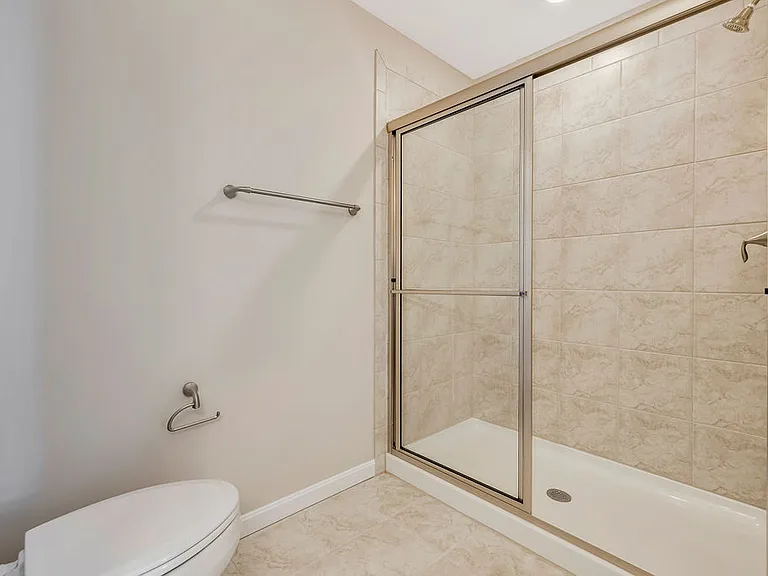 5589 Callaway Dr — Photo 27
